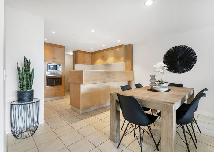  at 7/10 Auckland Road, Saint Heliers, Auckland City, Auckland