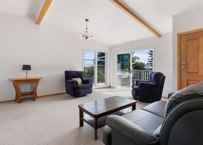  at 19 Carole Crescent, Pakuranga, Manukau City, Auckland