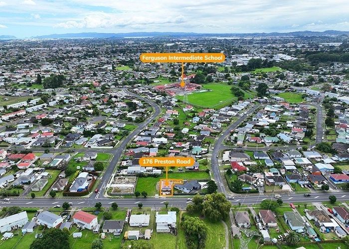  at 176 Preston Road, Otara, Manukau City, Auckland