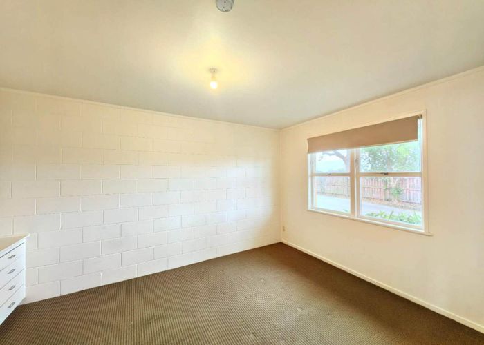  at 2/21 Gibbs Road, Manurewa, Manukau City, Auckland