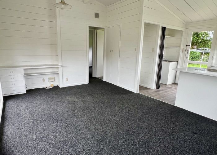  at 6 Fox Lane, Hamilton East, Hamilton, Waikato