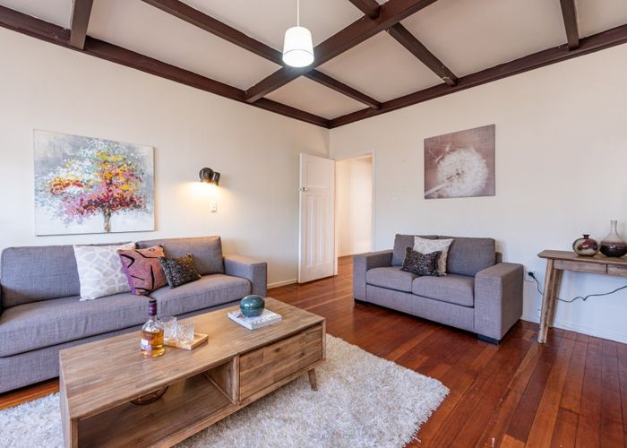  at 218 Coutts Street, Rongotai, Wellington