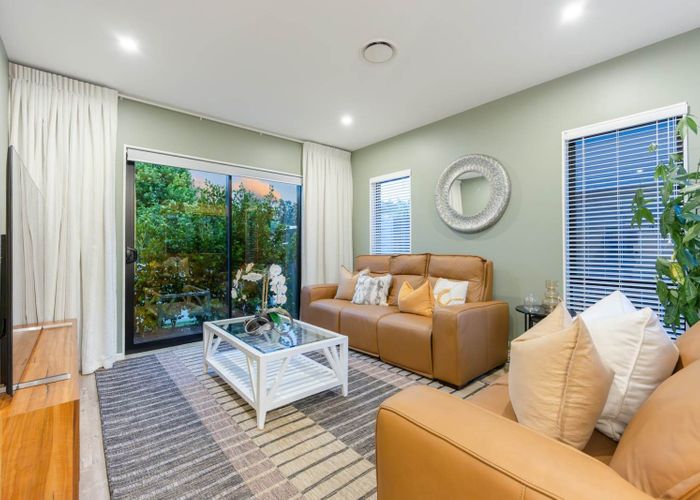  at 3 Agnew Place, Albany, North Shore City, Auckland