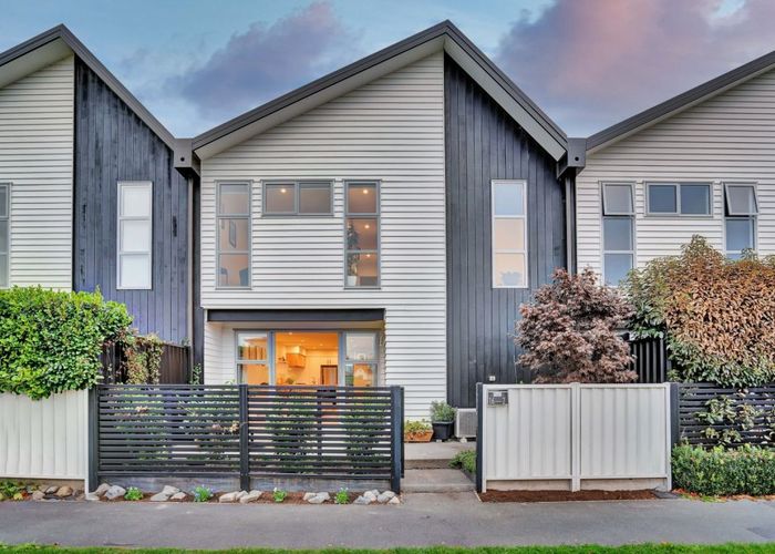  at 2/16 Hamill Road, Halswell, Christchurch