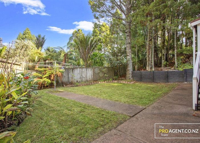  at 84A Woodlands Park Road, Titirangi, Waitakere City, Auckland