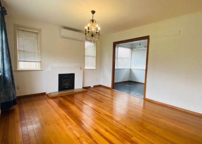  at 6 Keate Place, Mount Wellington, Auckland City, Auckland