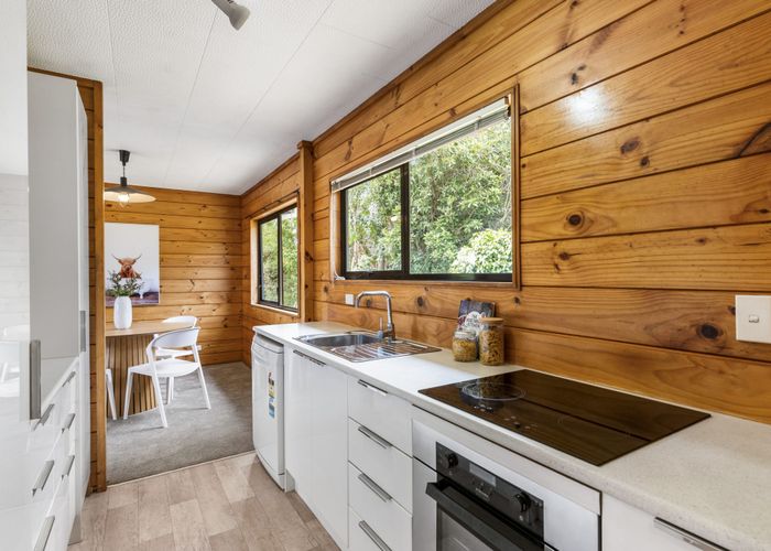  at 2/66 Pemberton Avenue, Bayview, Auckland