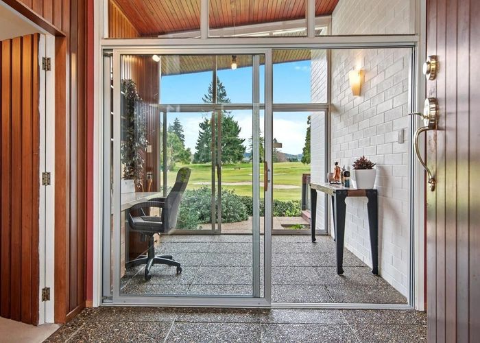  at Glenholme, Rotorua, Bay Of Plenty