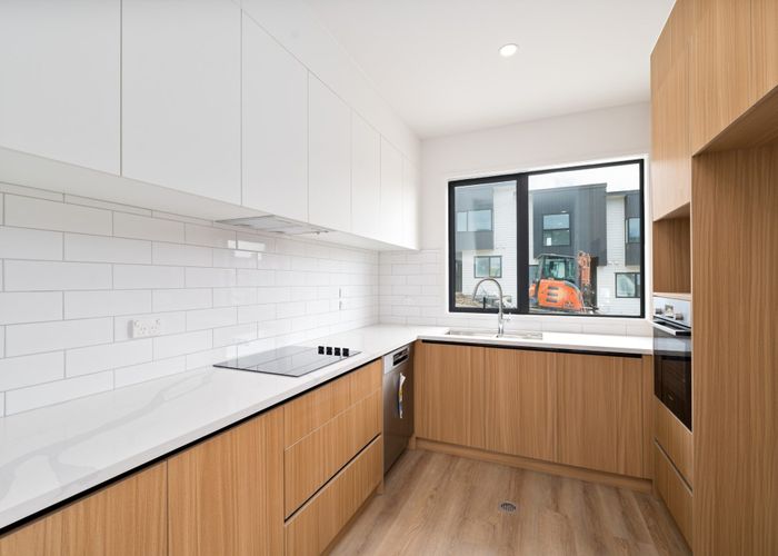 at 10 Kautawa Lane, Massey, Waitakere City, Auckland