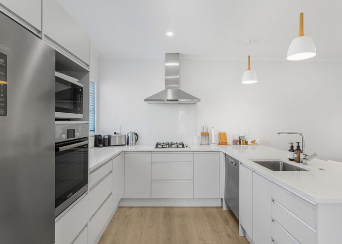  at 14 Springside Court, Huntington, Hamilton, Waikato