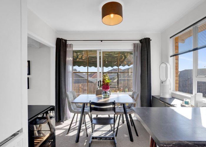  at 77 Houchens Road, Glenview, Hamilton, Waikato