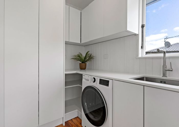  at 73 Dale Crescent, Pakuranga, Manukau City, Auckland