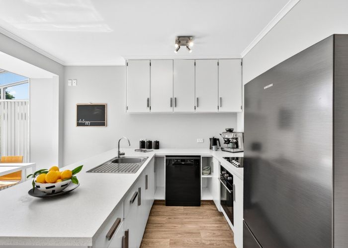  at 138 Gloucester Street, Taradale, Napier, Hawke's Bay