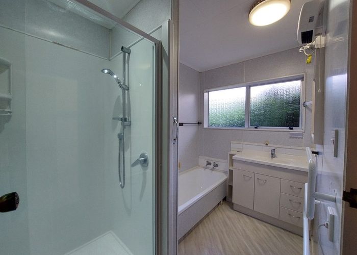  at 1/10 Nursery Pl, Westown, New Plymouth, Taranaki