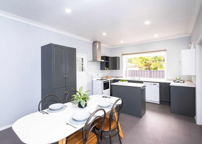  at 503 Grove Road, Mayfair, Hastings