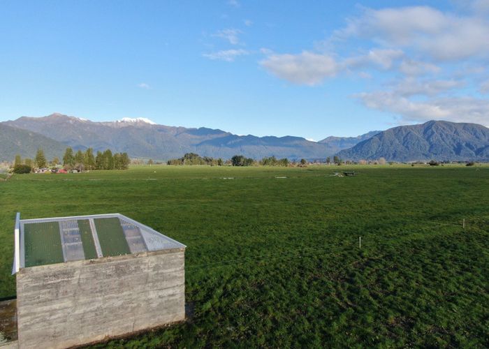  at 116 Johnston Road, Hokitika