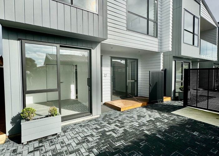  at Lot 7/31 Hill Crescent, New Lynn, Waitakere City, Auckland