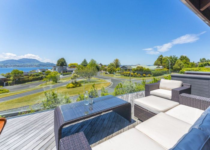  at 1/11 Krissell Place, Acacia Bay, Taupo, Waikato