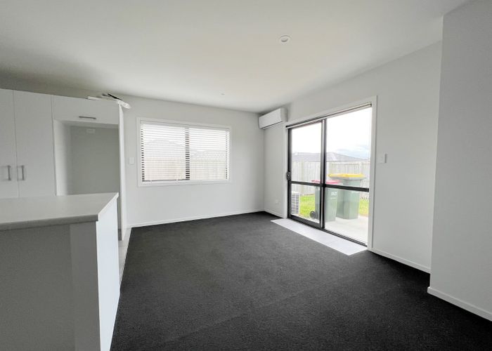  at 2/30 Borman Road, Huntington, Hamilton