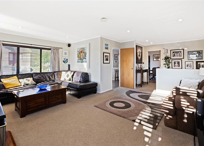  at 23 Gala Place, Henderson, Auckland