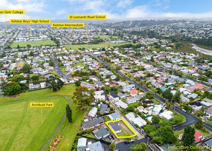  at 11 Ingleby Place, Kelston, Auckland