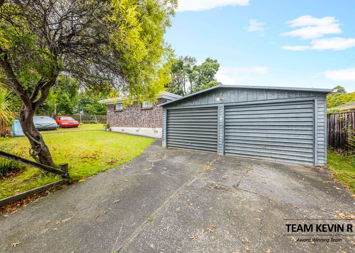  at 2 Redcrest Avenue, Red Hill, Papakura