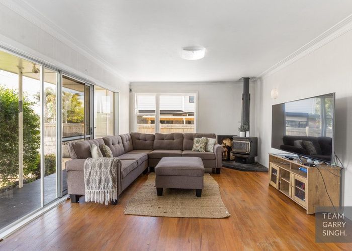  at 152 Manuroa Road, Takanini, Papakura, Auckland