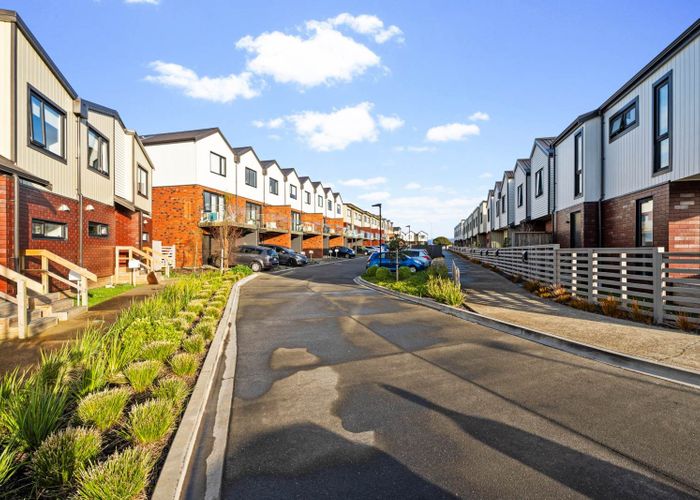  at 62 Te Puketoka Lane, Mangere, Manukau City, Auckland