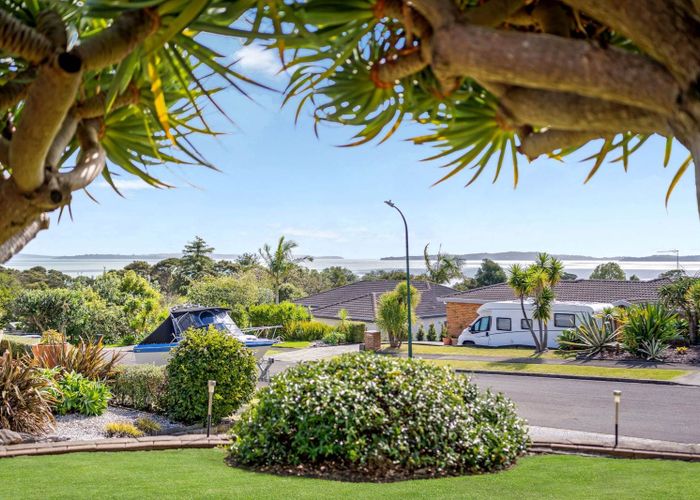  at 24 Omana Heights Drive, Maraetai, Manukau City, Auckland