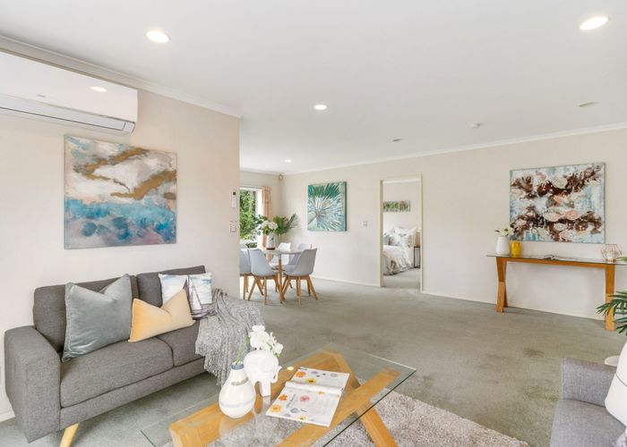  at 2/47 Pembroke Street, Papatoetoe, Auckland