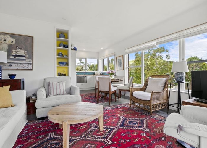  at 4/5 Cambria Road, Devonport, Auckland