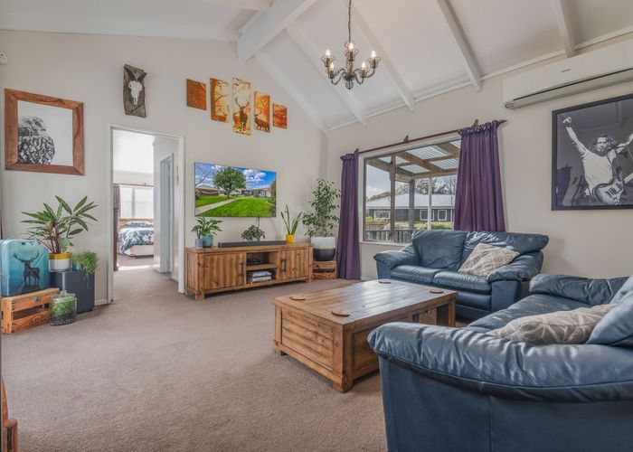  at 31 Rosedale Crescent, Cloverlea, Palmerston North