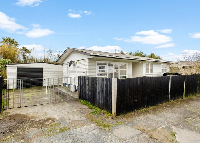  at 1/18 Brentford Place, Manurewa, Manukau City, Auckland