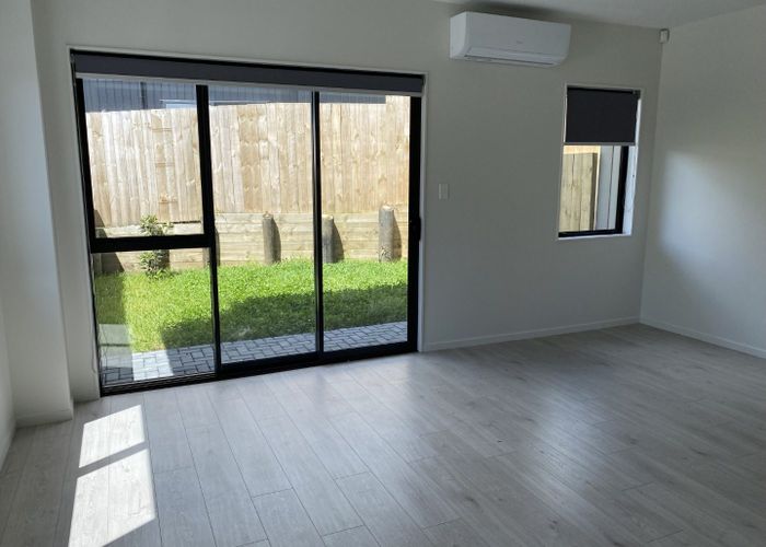  at 5/39 Renata Cres, Te Atatu Peninsula, Waitakere City, Auckland