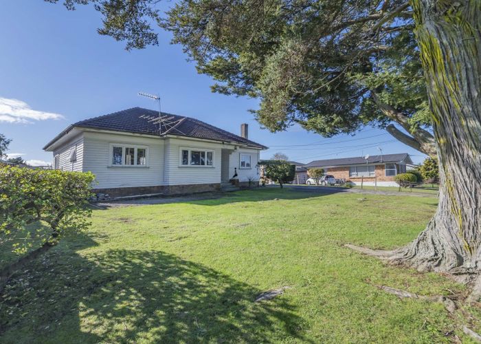  at 56 Great South Road, Papakura, Papakura