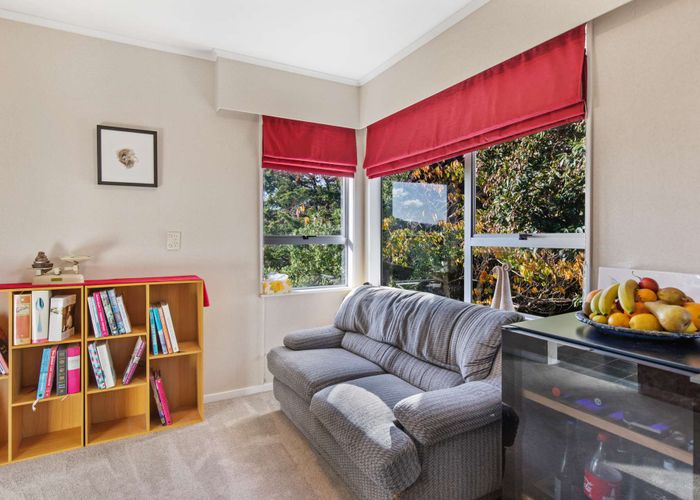  at 7 Keel Place, Whitby, Porirua