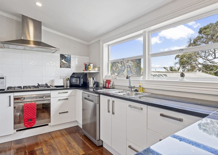  at 9 Grey Street, Onehunga, Auckland