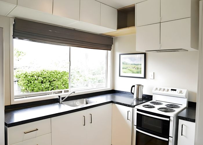  at 2/26 Wendover Road, Glendowie, Auckland City, Auckland