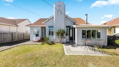  at 36 Mount Roskill RD, Mount Roskill, Auckland
