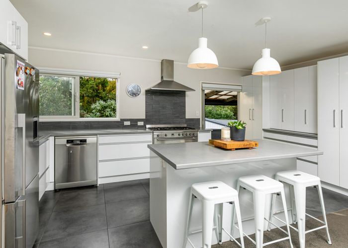  at 1 Luanda Drive, Ranui, Auckland