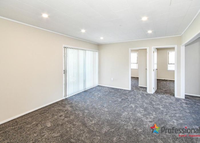  at 5 Heathberry Close, Papatoetoe, Auckland