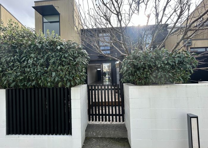 at 17 Isitt Rd, Hobsonville, Waitakere City, Auckland