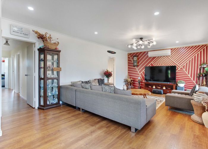  at 80 Buckland Road, Mangere East, Auckland