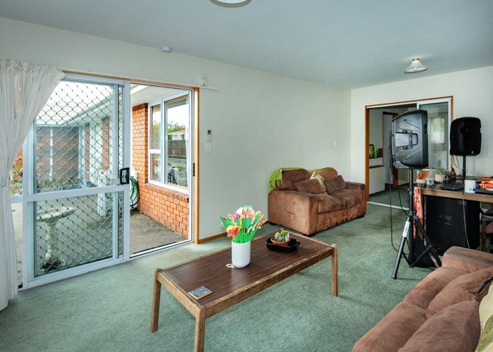  at 4/7 Dilworth Street, Riccarton, Christchurch
