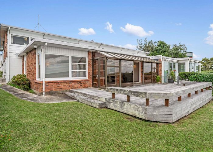  at 2/35 Kitchener Road, Takapuna, North Shore City, Auckland