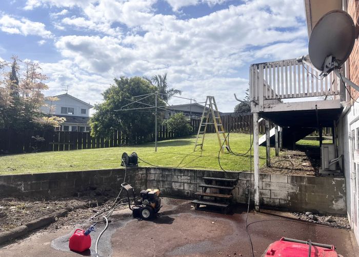  at 9 Chevis Place, Pakuranga, Auckland