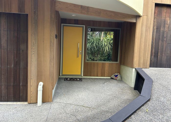  at 2/25 Auld Street, Torbay, North Shore City, Auckland