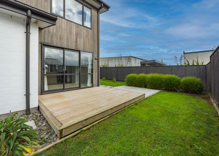  at 6 Henry Lloyd Place, Millwater, Rodney, Auckland