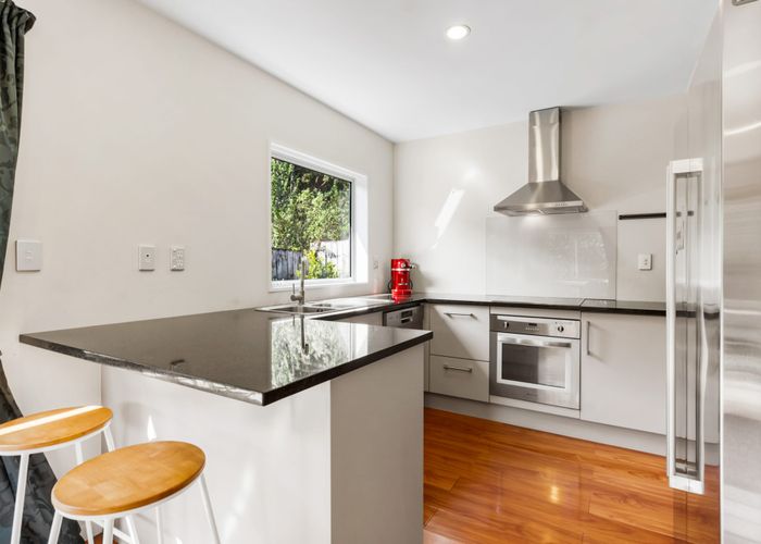  at 74A Eskdale Road, Birkdale, Auckland