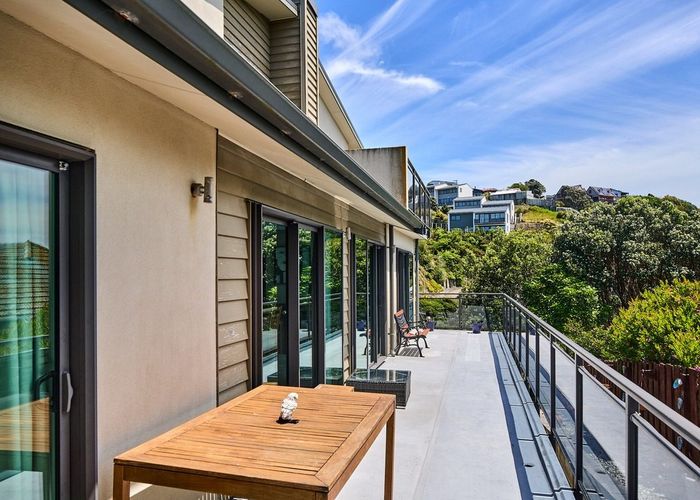  at 21 View Road, Titahi Bay, Porirua